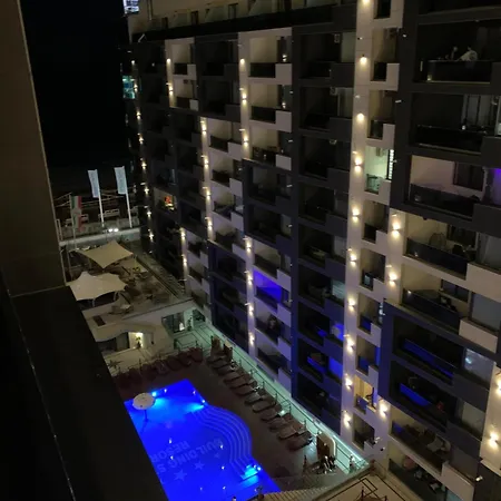 Pacific Blue Apartament *